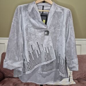 Elegant Women's Cape in Light Gray with Cutout Design